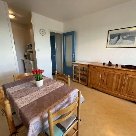 Cosy Proche Avec Balcon Et Vue - Fr-1-224c-48 Appartamento *