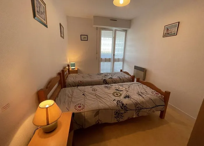 Appartement Cosy Proche Avec Balcon Et Vue - Fr-1-224c-48