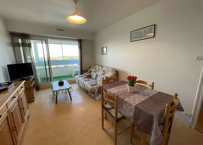 Appartement Cosy Proche Avec Balcon Et Vue - Fr-1-224c-48